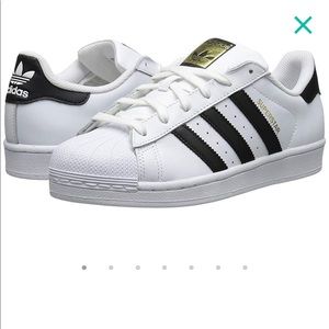 Adidas Superstar Womens Size 7.5 NWT